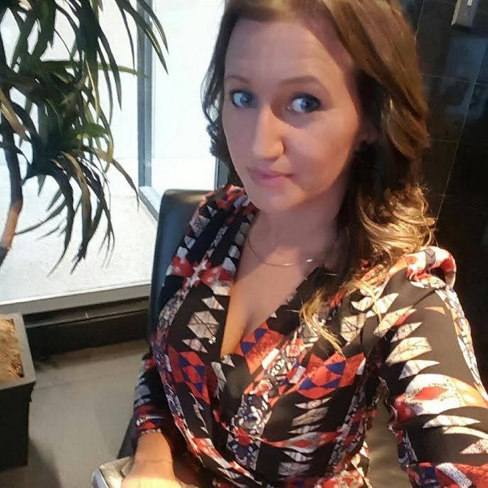 Meet your Posher, Celeste
